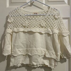 New sample BiBi Cream crochet rosette Sweater Size Small / medium 3/4 sleeve